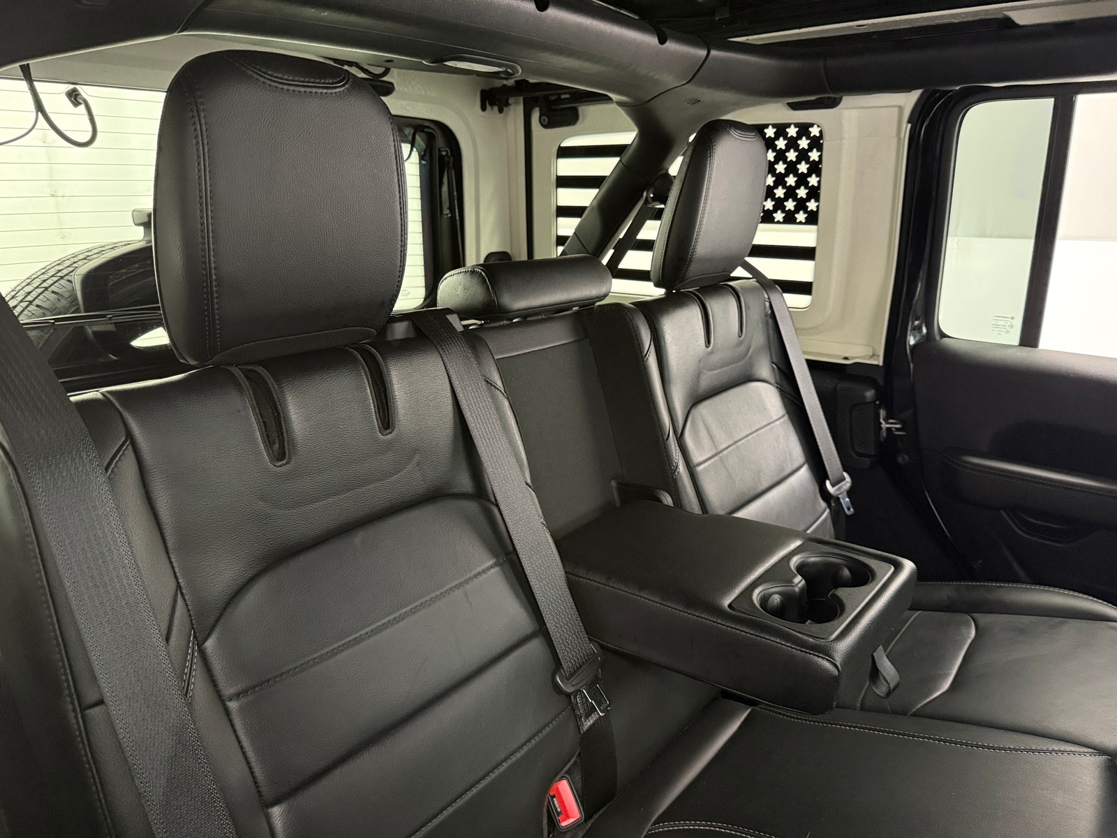 Thumbnail: 2021 Jeep Wrangler - 5