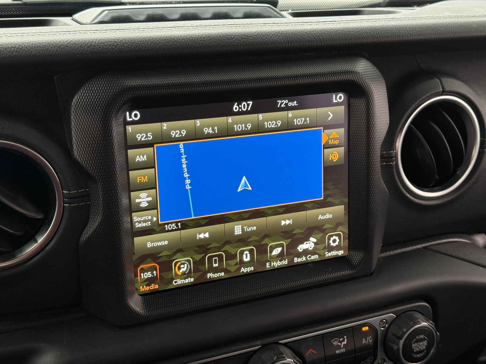 Thumbnail: 2021 Jeep Wrangler - 3