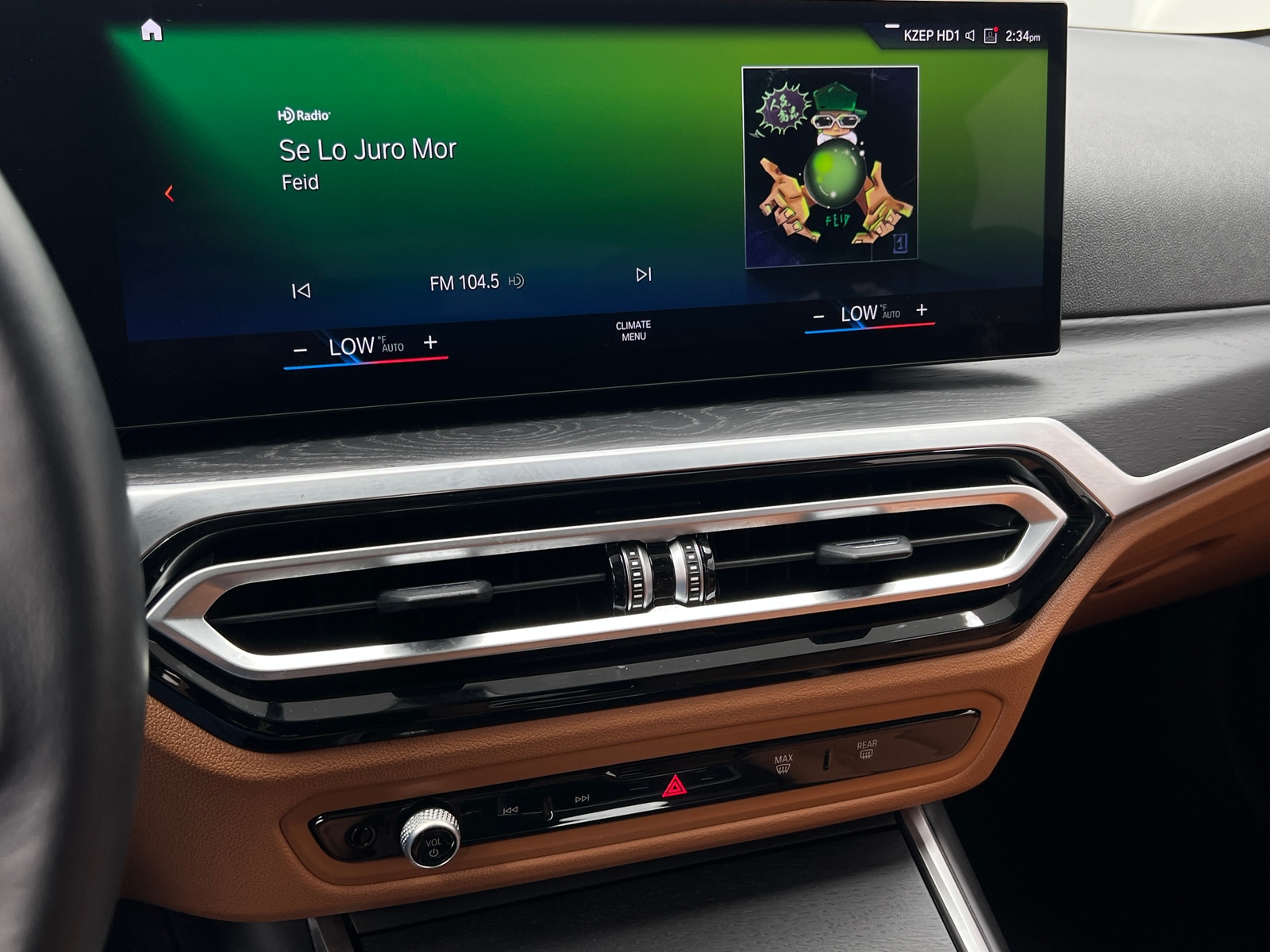 Thumbnail: 2023 BMW i4 - 2