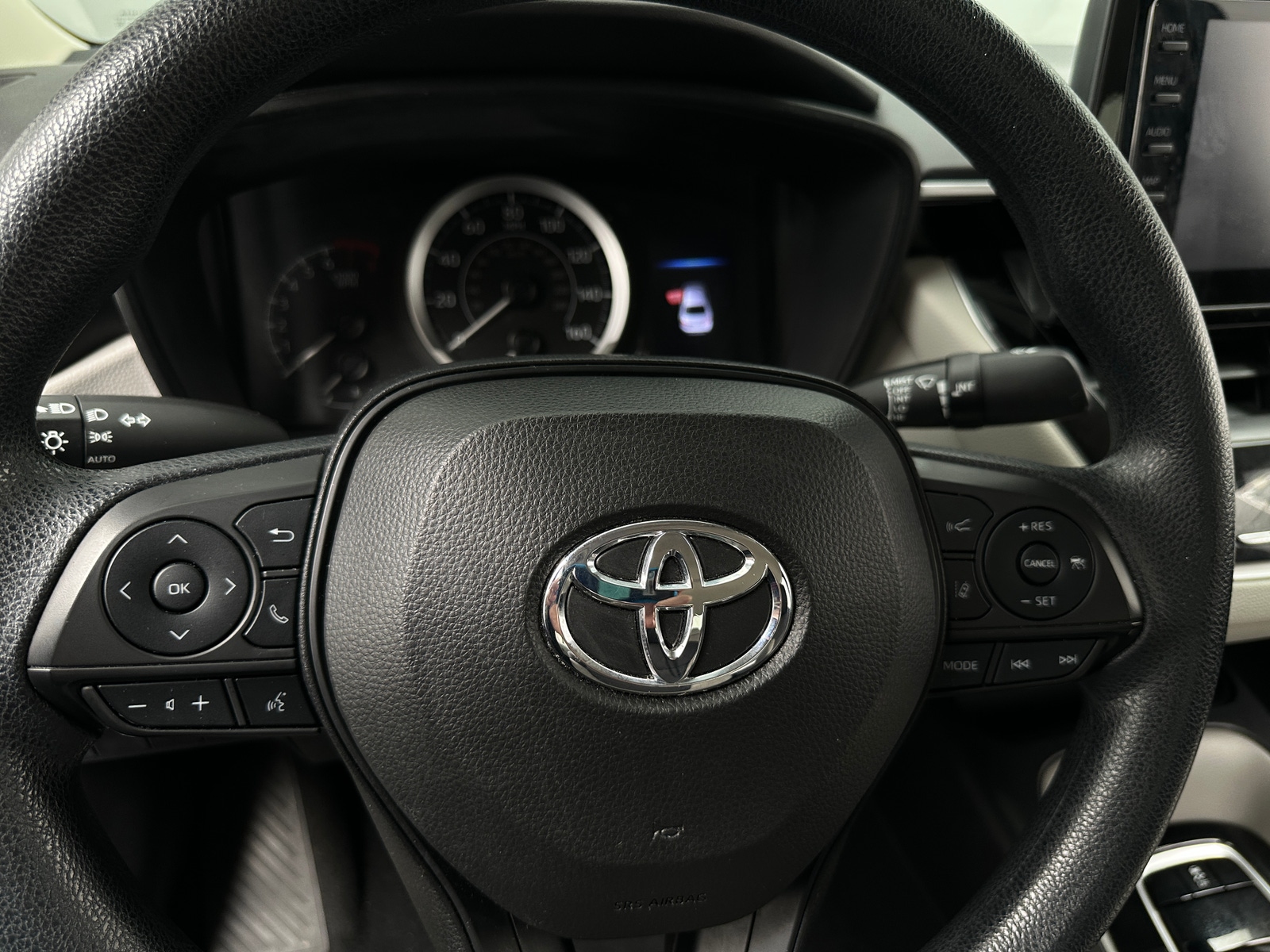 Thumbnail: 2022 Toyota Corolla - 5