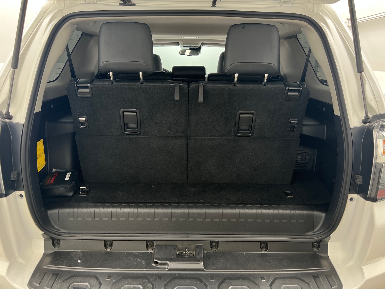 Thumbnail: 2022 Toyota 4Runner - 6