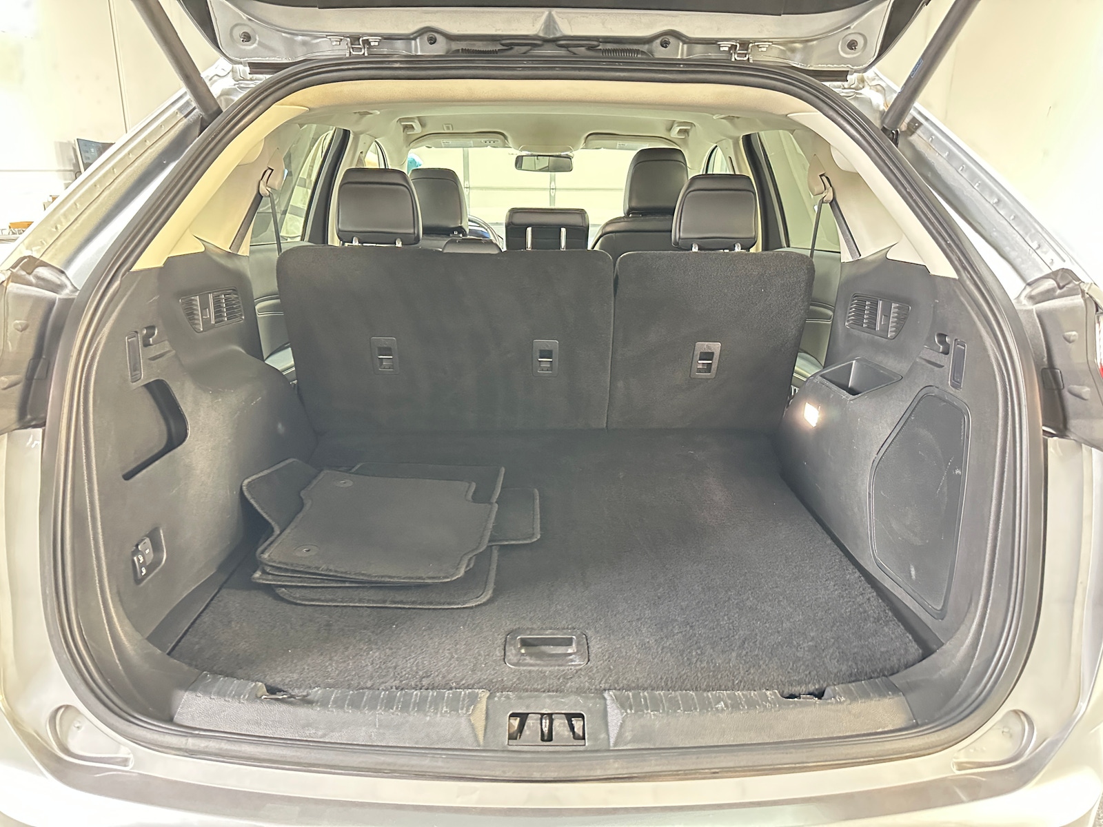 Thumbnail: 2024 Ford Edge - 6