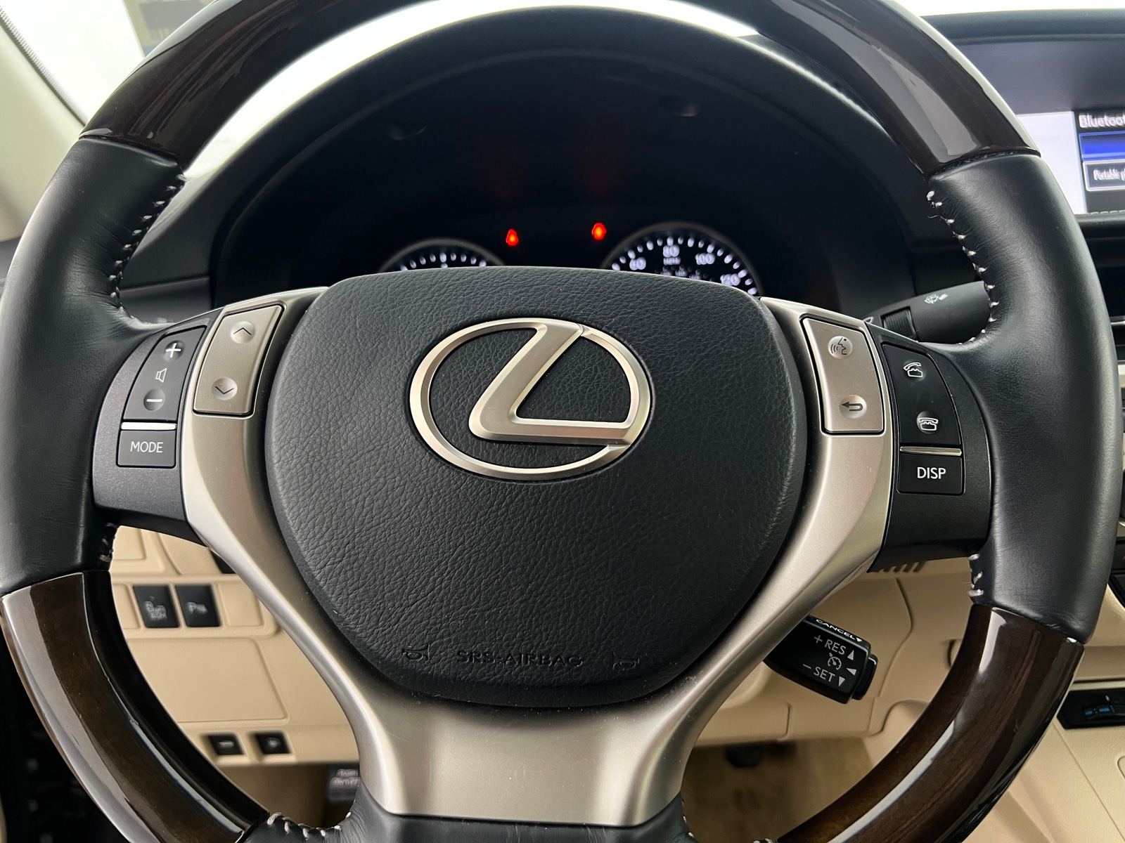 Thumbnail: 2013 Lexus ES - 4