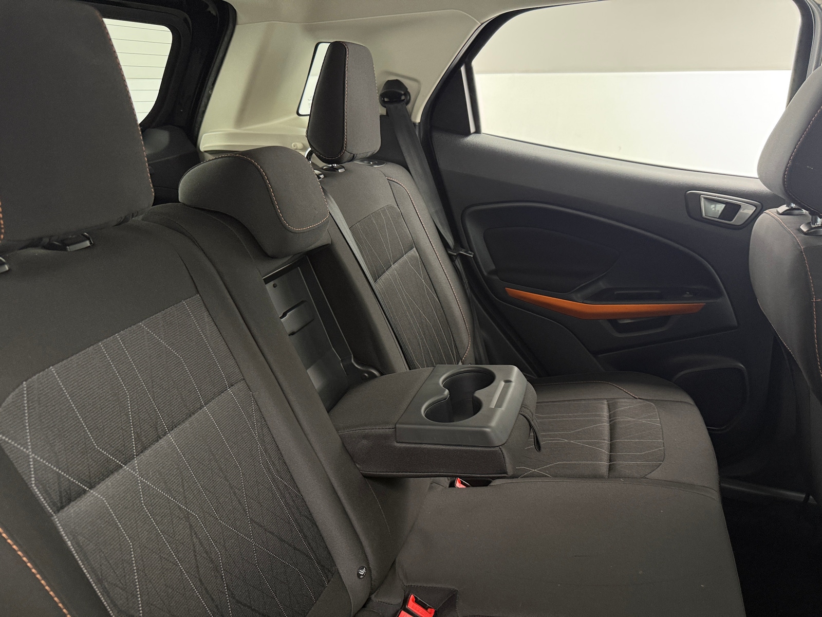 Thumbnail: 2021 Ford EcoSport - 6