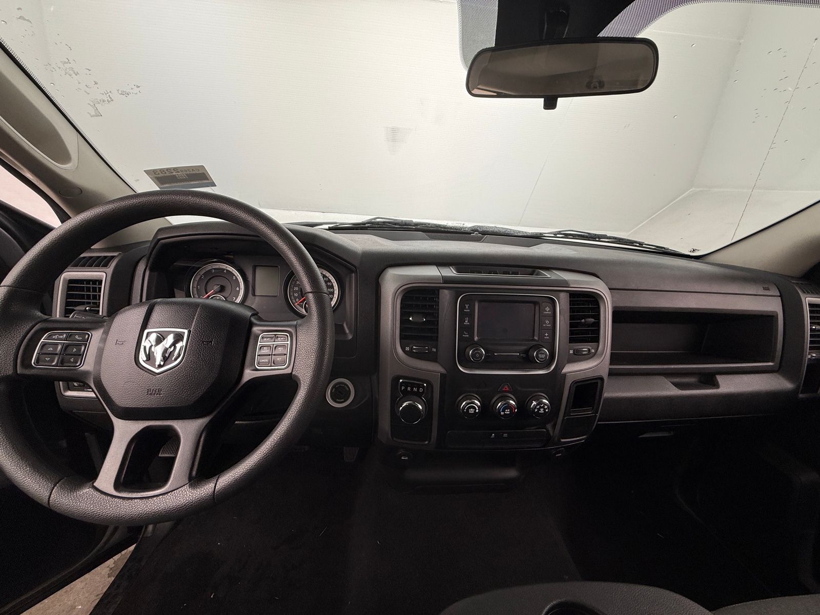 Thumbnail: 2021 RAM 1500 Classic - 3