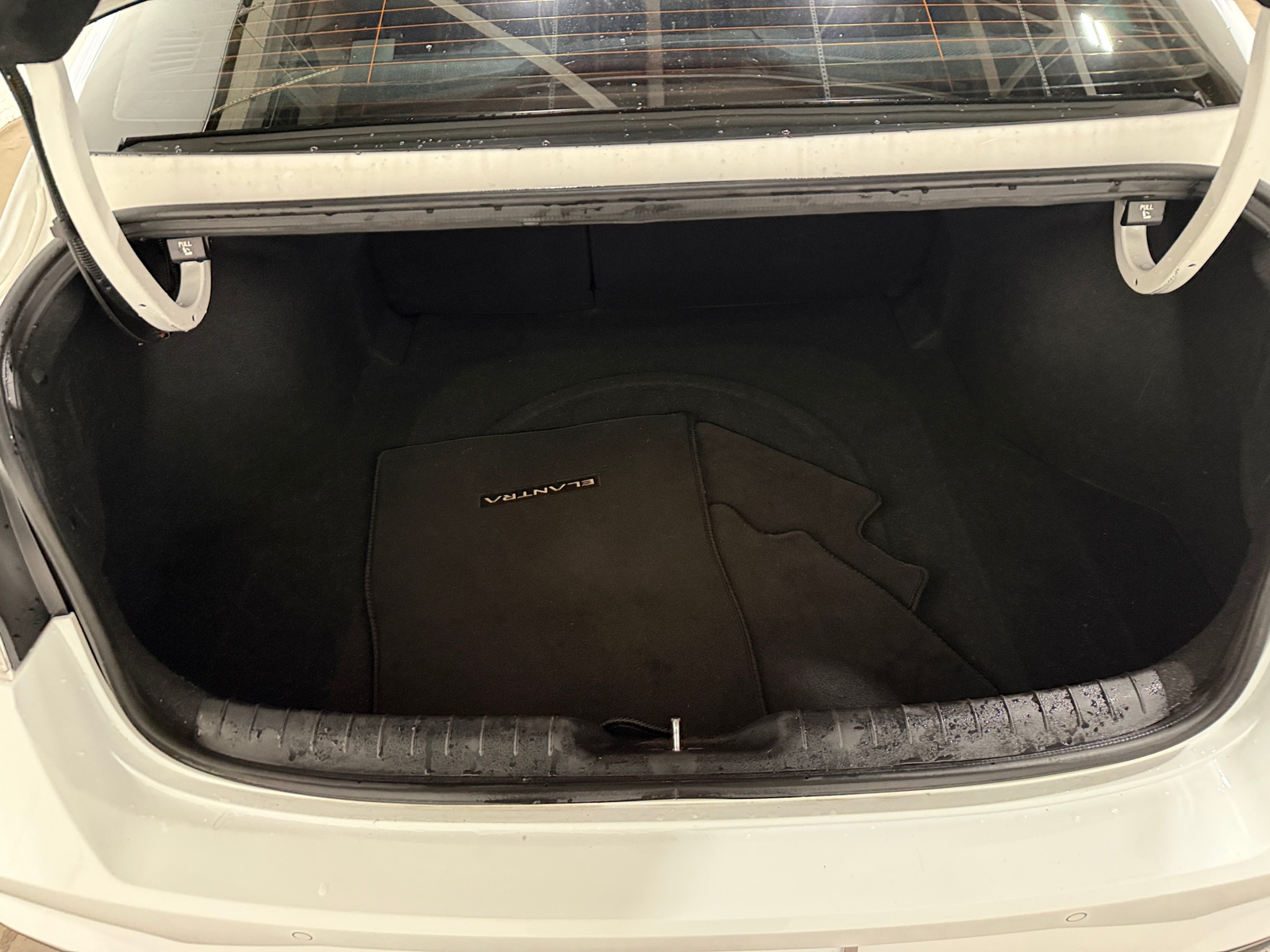 Thumbnail: 2023 Hyundai Elantra - 6