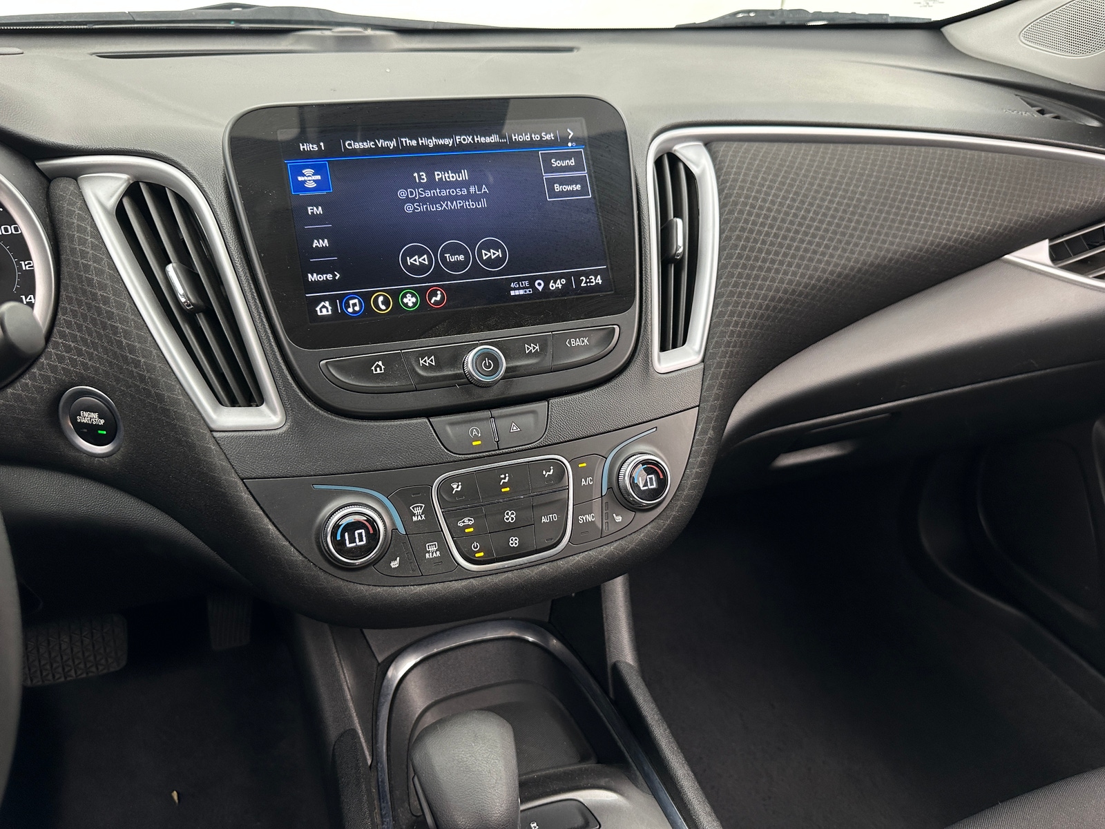 Thumbnail: 2023 Chevrolet Malibu - 4