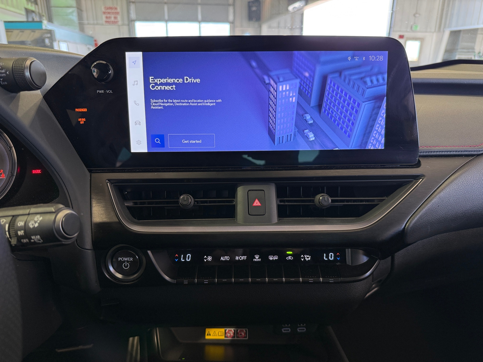 Thumbnail: 2023 Lexus UX - 3