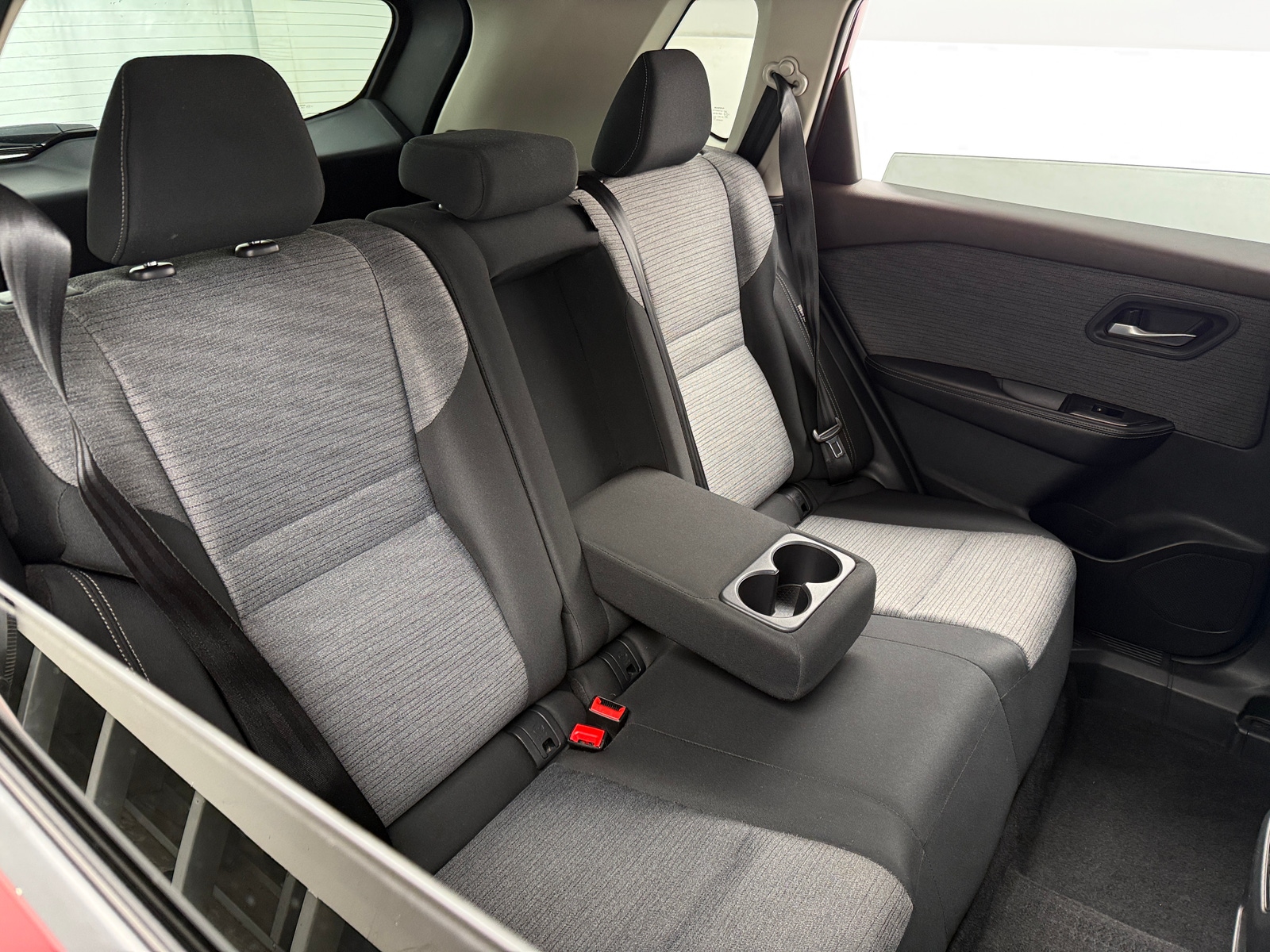 Thumbnail: 2021 Nissan Rogue - 6