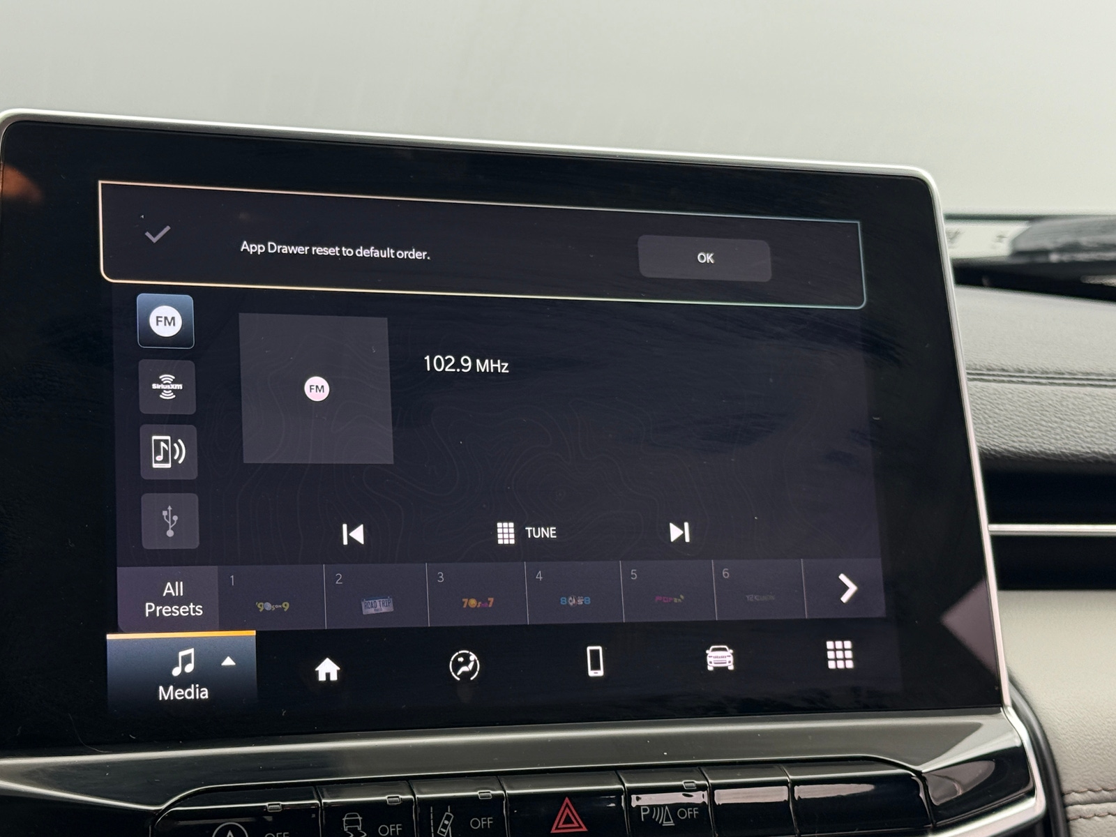 Thumbnail: 2023 Jeep Compass - 3