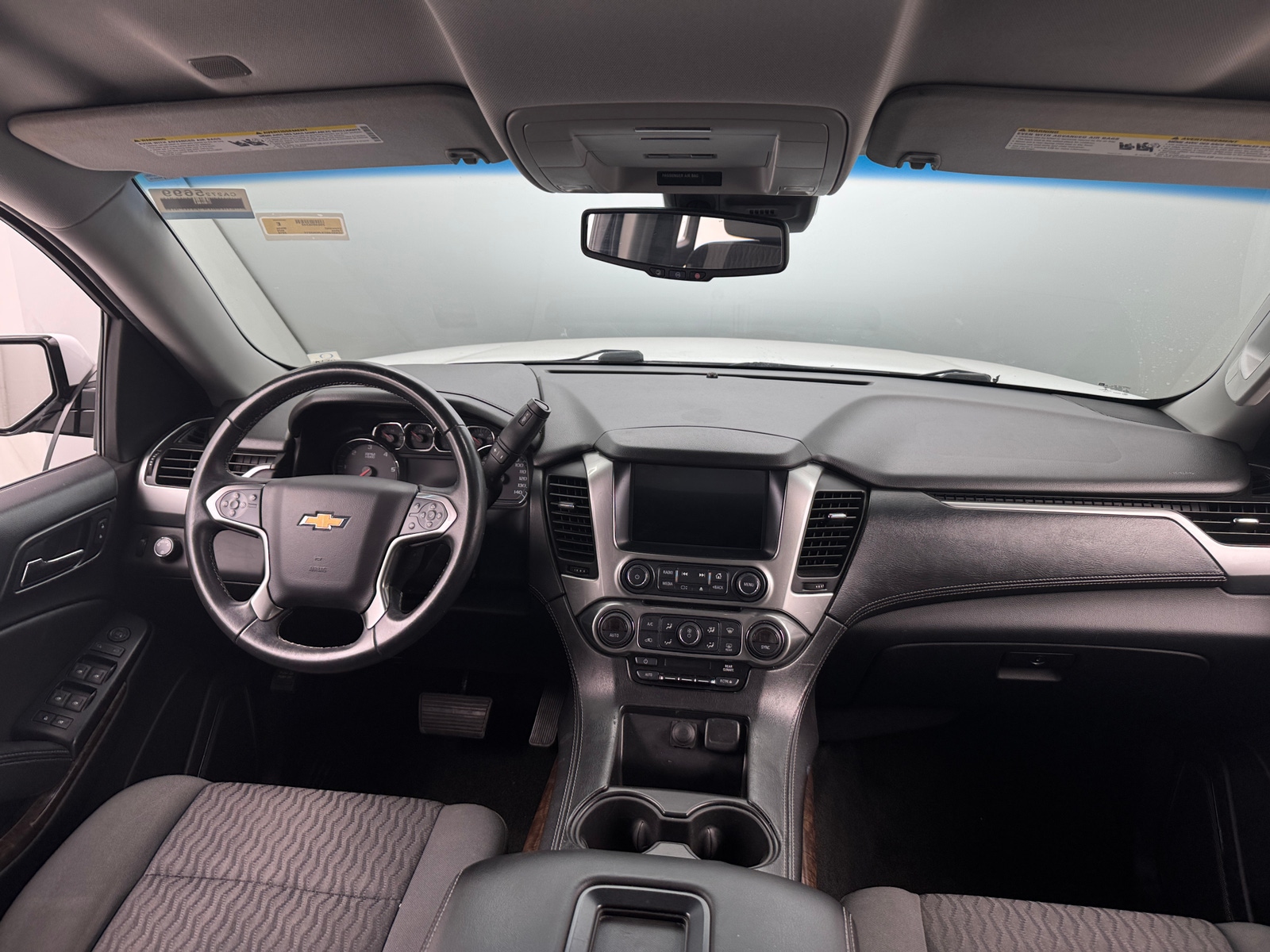 Thumbnail: 2018 Chevrolet Tahoe - 3