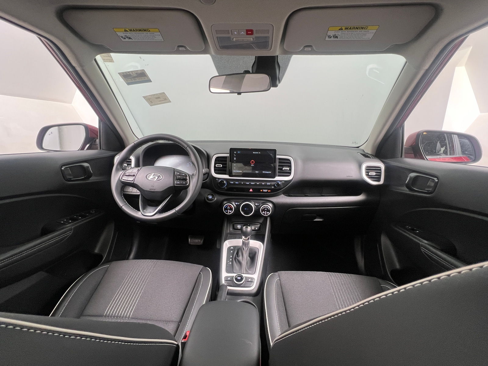 Thumbnail: 2024 Hyundai Venue - 2