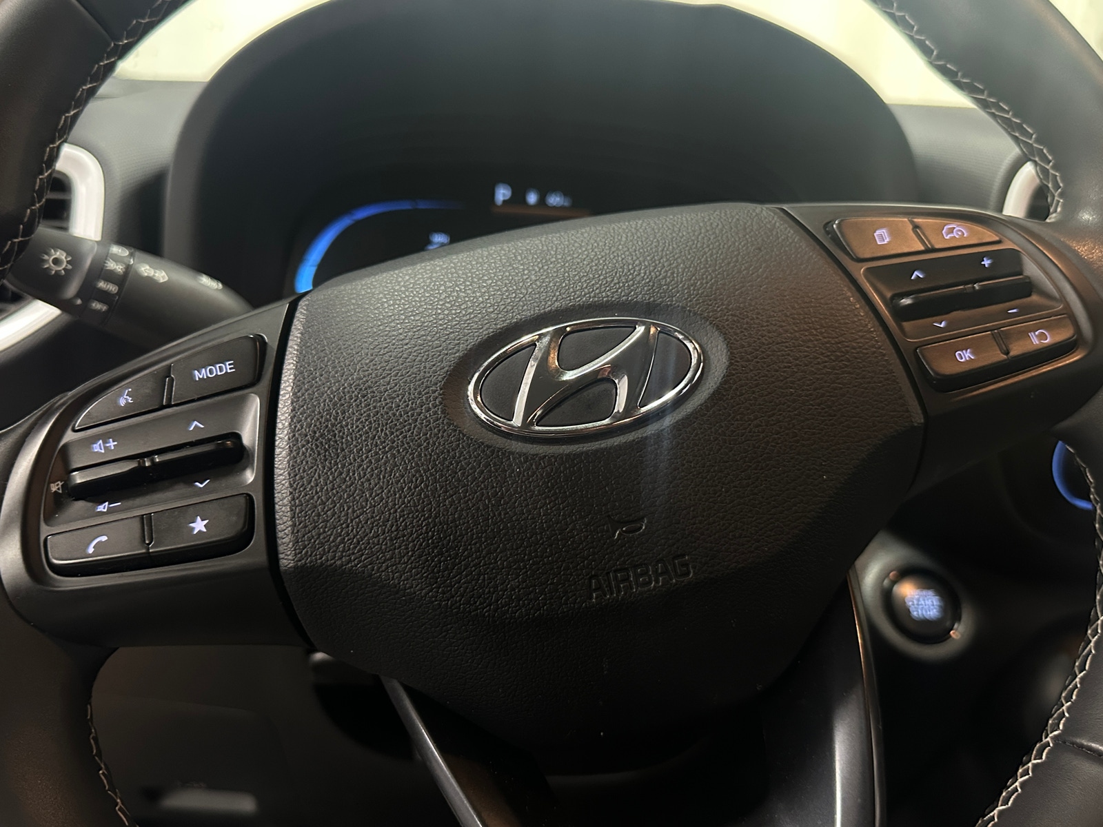 Thumbnail: 2024 Hyundai Venue - 4