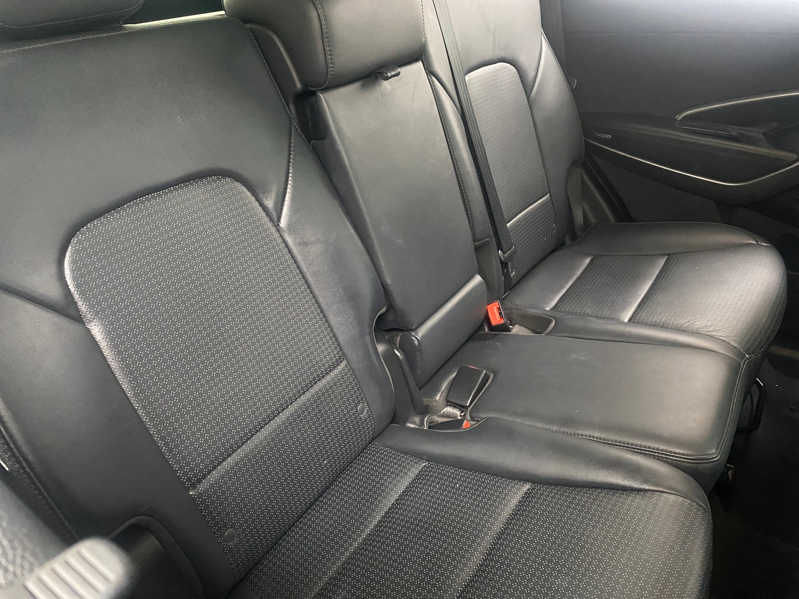 Thumbnail: 2015 Hyundai Santa Fe - 5