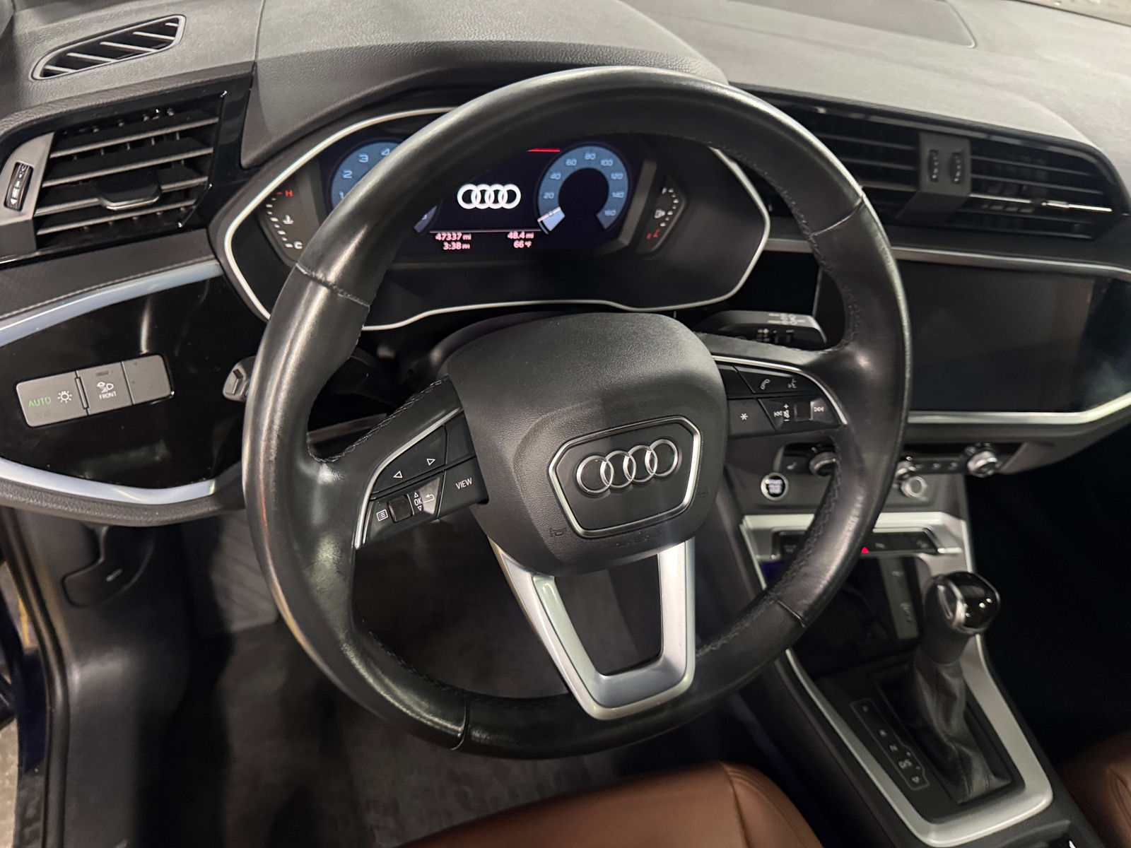 Thumbnail: 2021 Audi Q3 - 4
