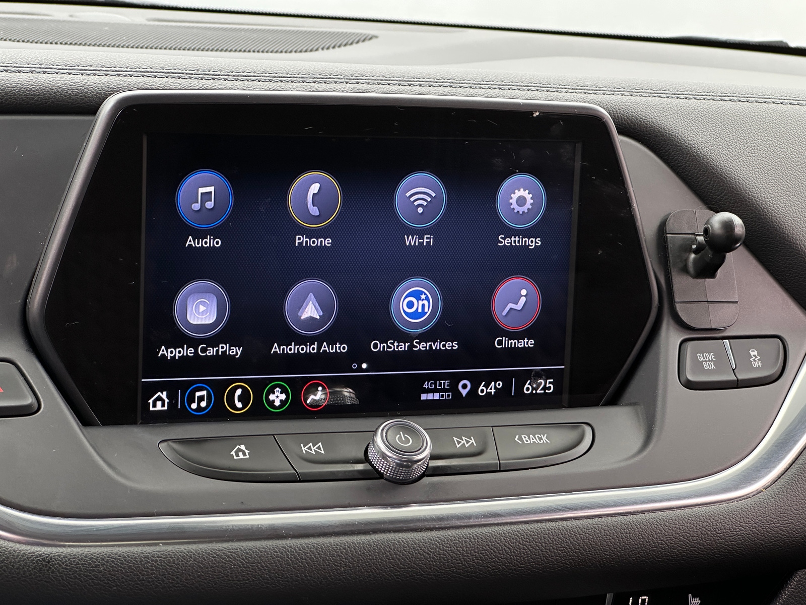 Thumbnail: 2022 Chevrolet Blazer - 4