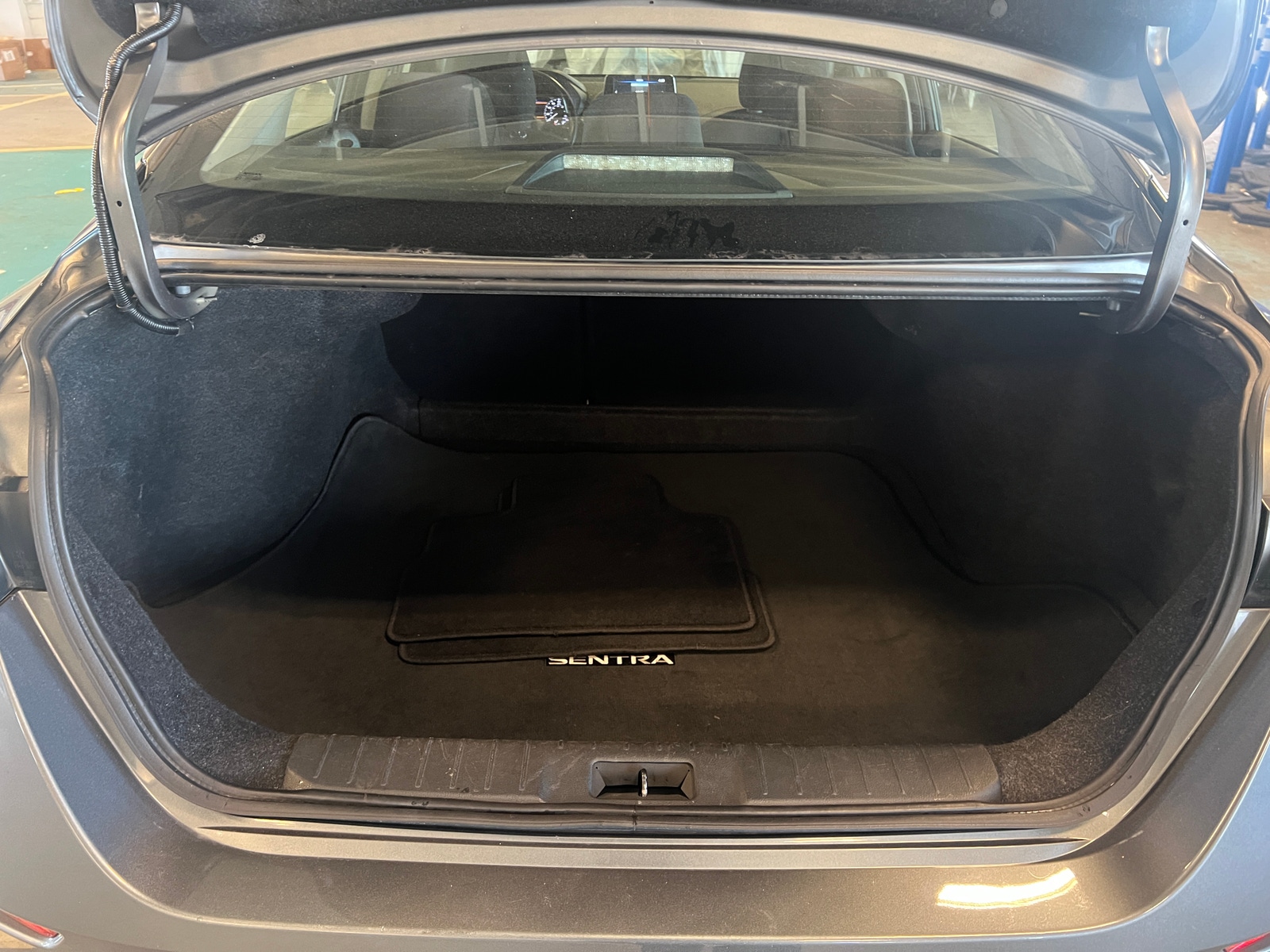 Thumbnail: 2022 Nissan Sentra - 7