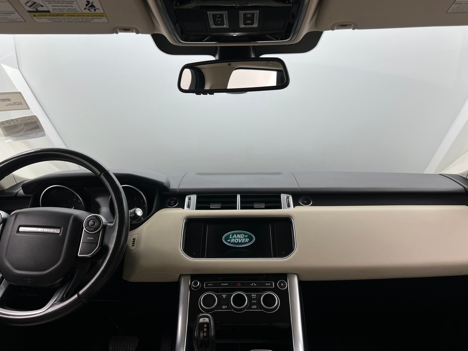 Thumbnail: 2016 Land Rover Range Rover Sport - 2