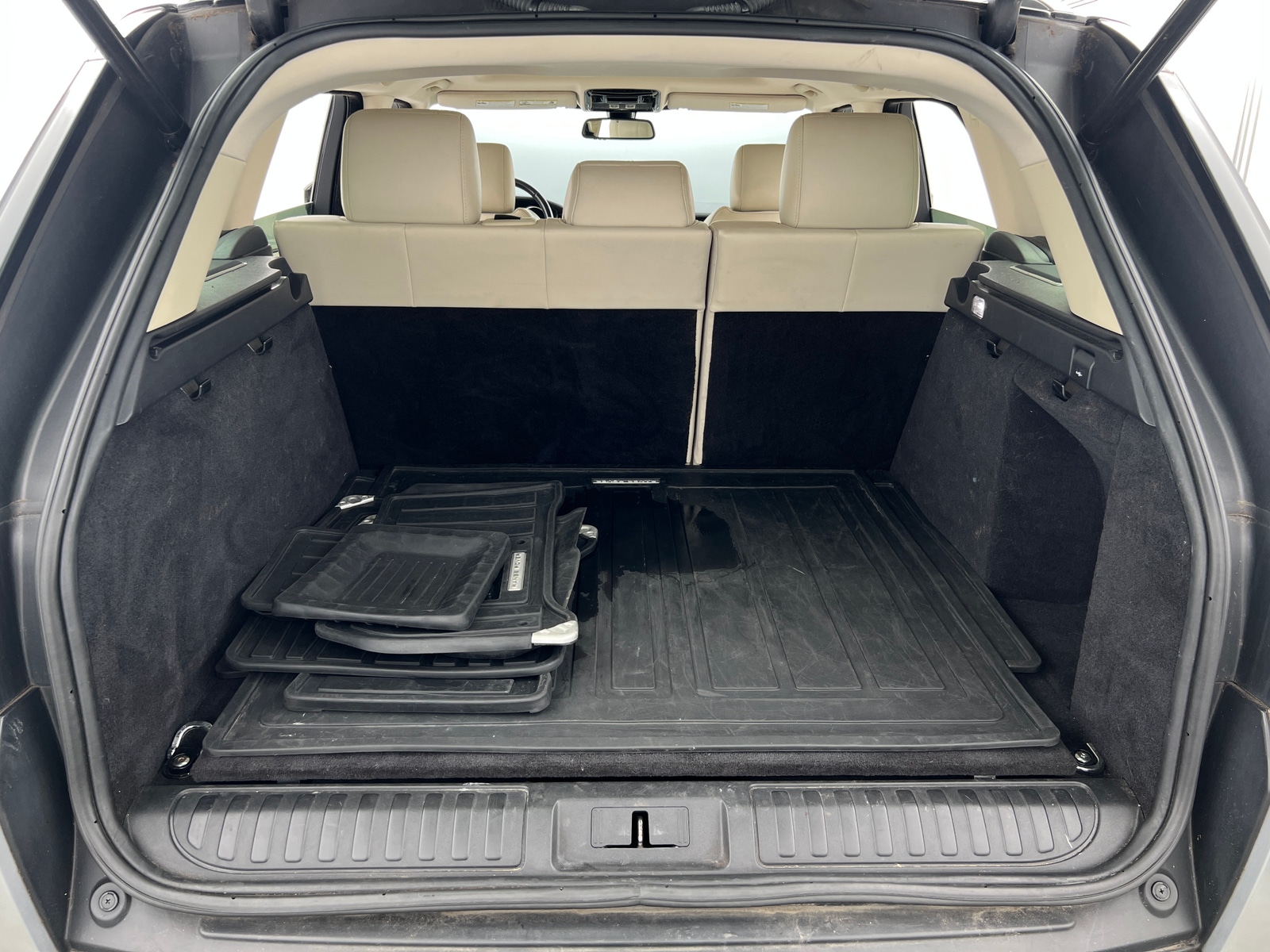 Thumbnail: 2016 Land Rover Range Rover Sport - 6