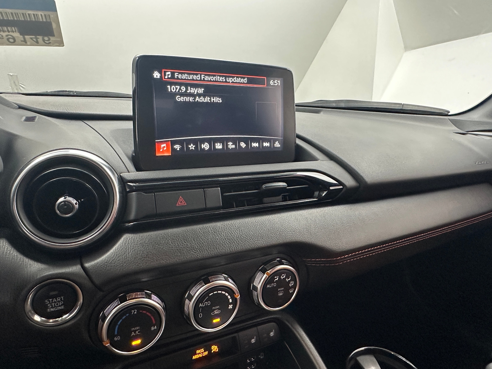 Thumbnail: 2023 Mazda MX-5 Miata - 3