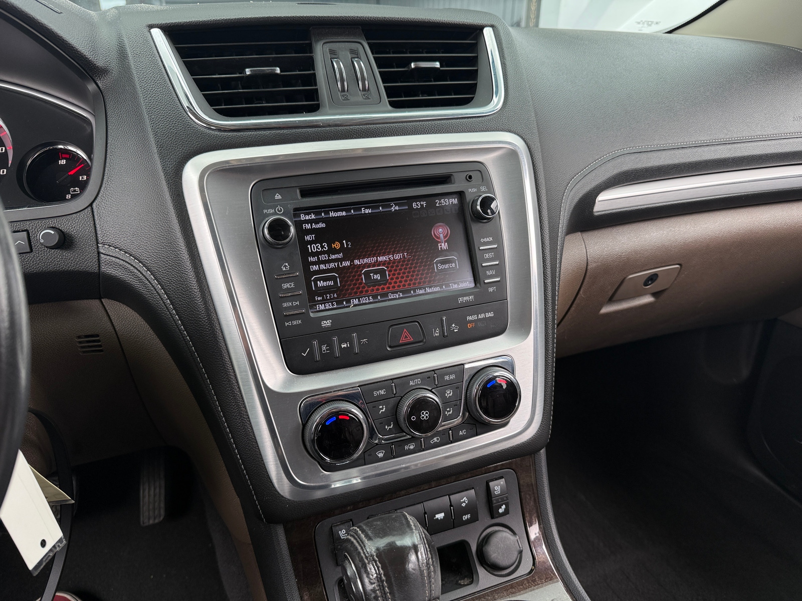 Thumbnail: 2014 GMC Acadia - 3