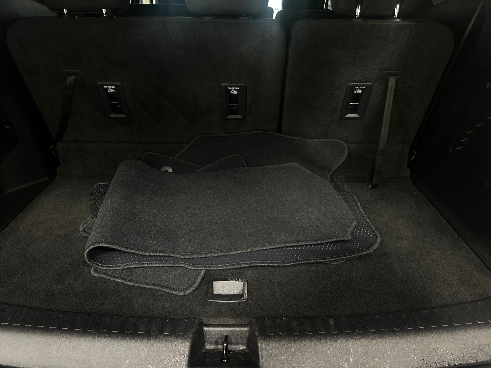 Thumbnail: 2025 GMC Acadia - 7