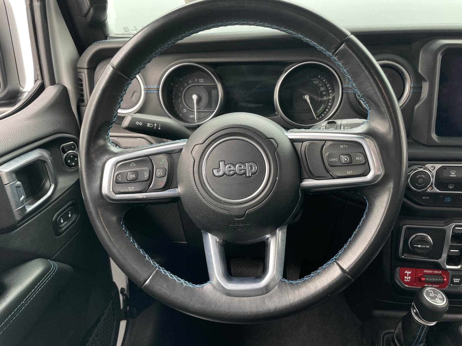 Thumbnail: 2022 Jeep Wrangler - 4