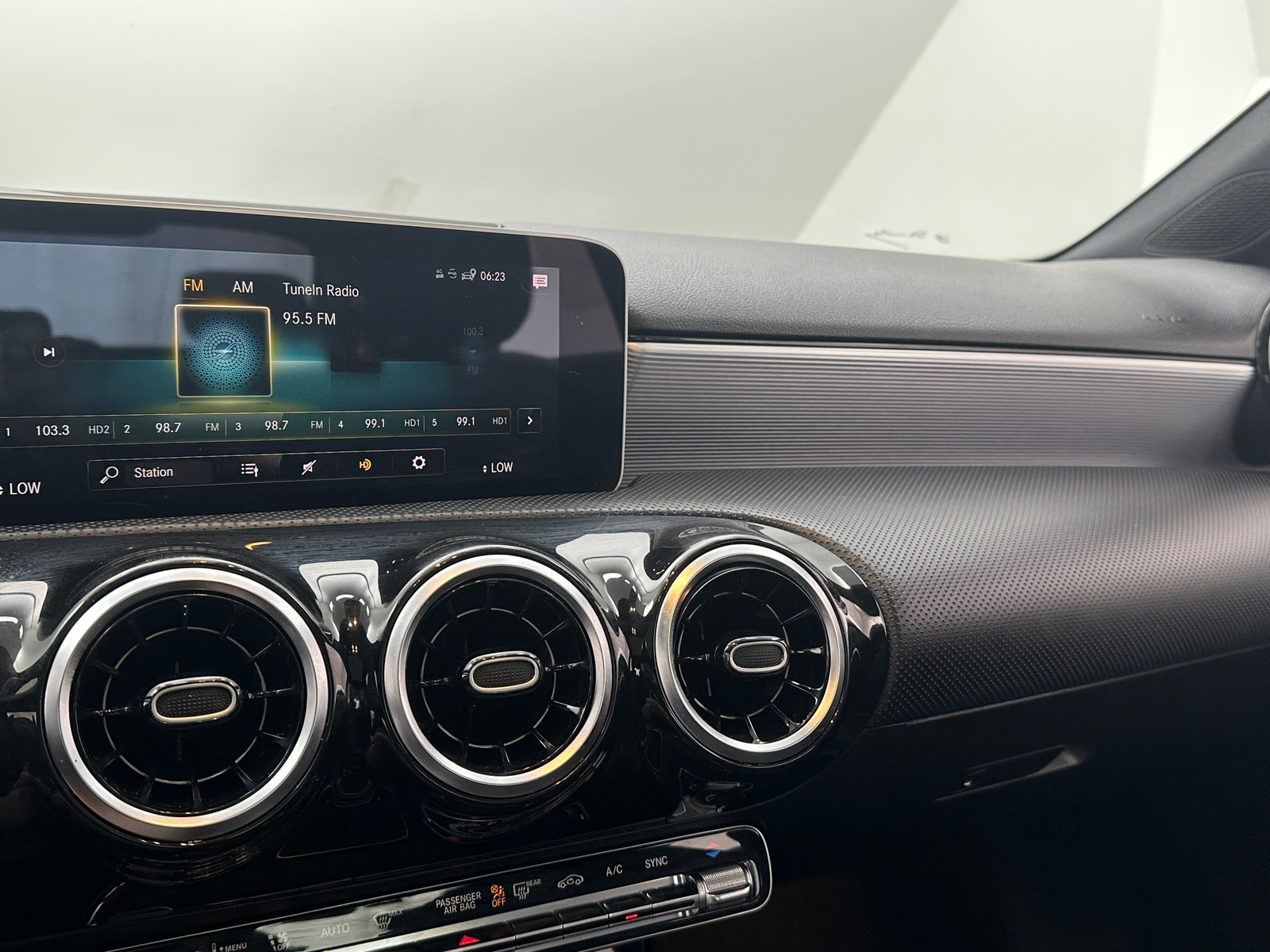 Thumbnail: 2019 Mercedes-Benz A-Class - 3