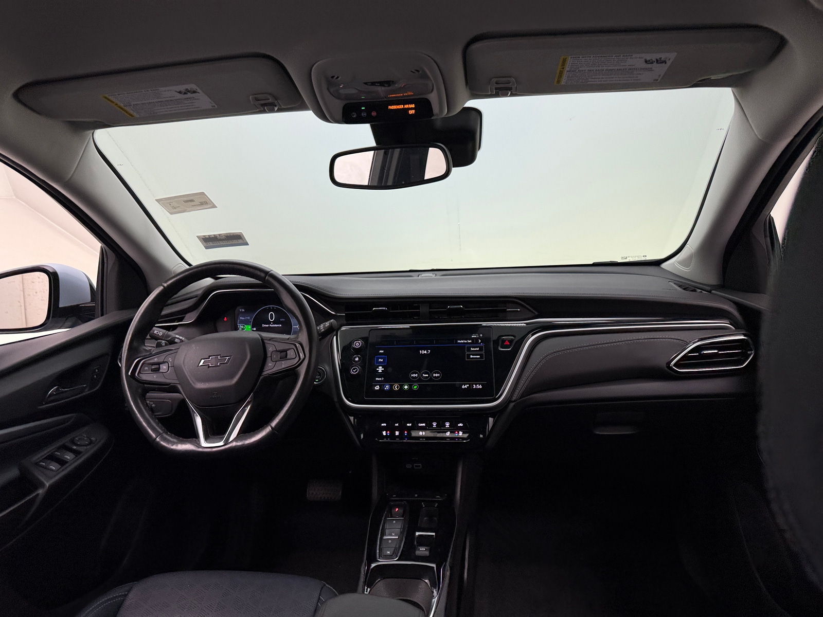 Thumbnail: 2023 Chevrolet Bolt EUV - 2