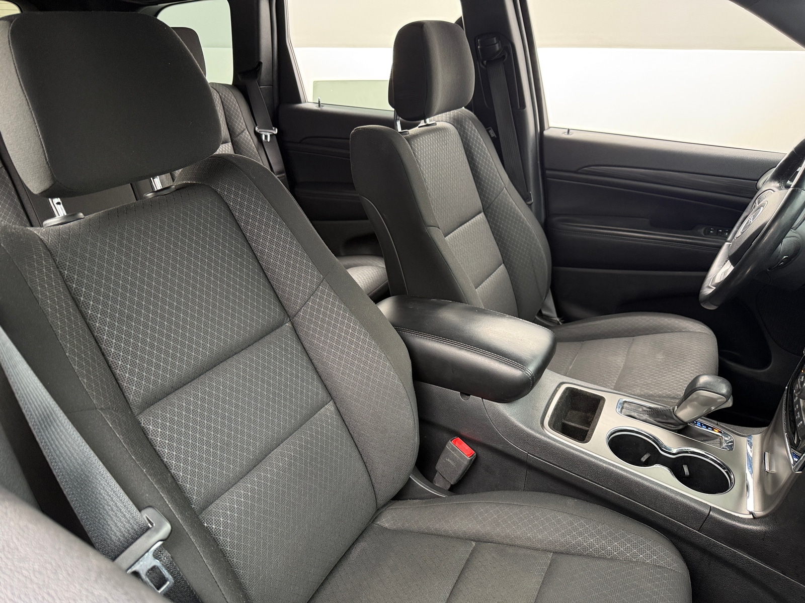 Thumbnail: 2019 Jeep Grand Cherokee - 2