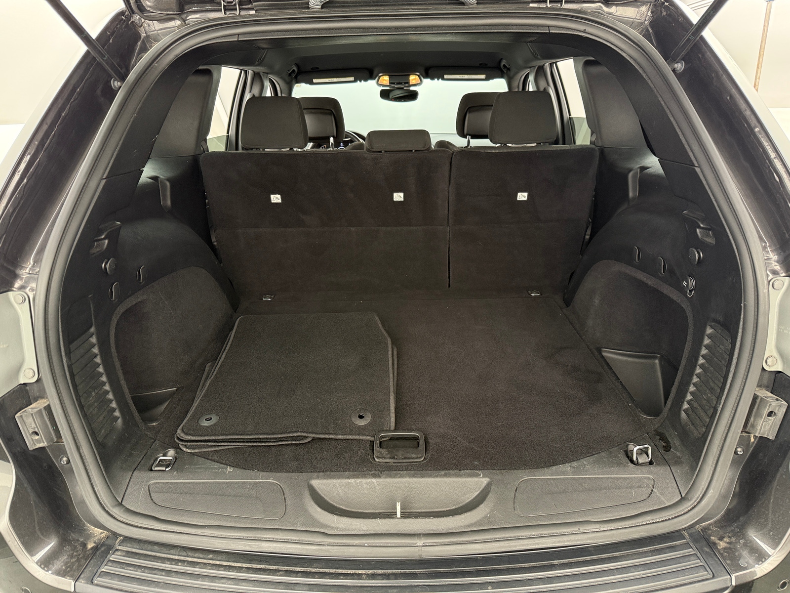 Thumbnail: 2019 Jeep Grand Cherokee - 7