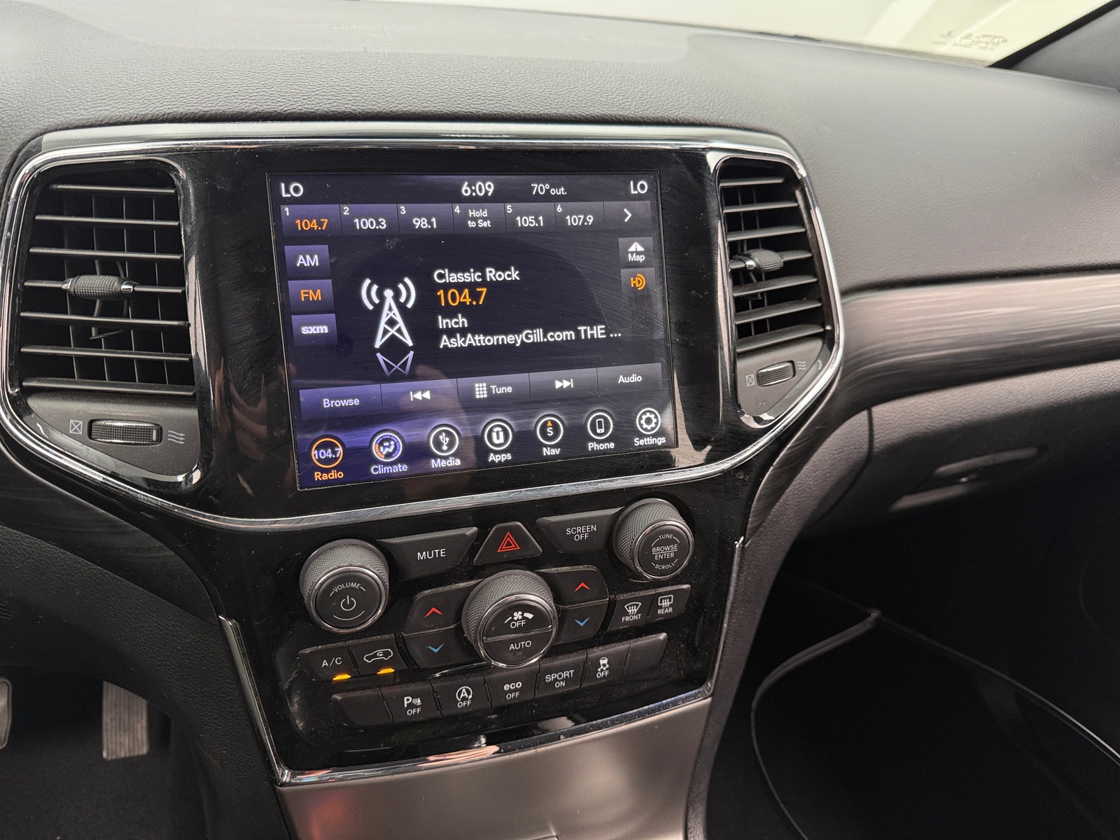 Thumbnail: 2019 Jeep Grand Cherokee - 4