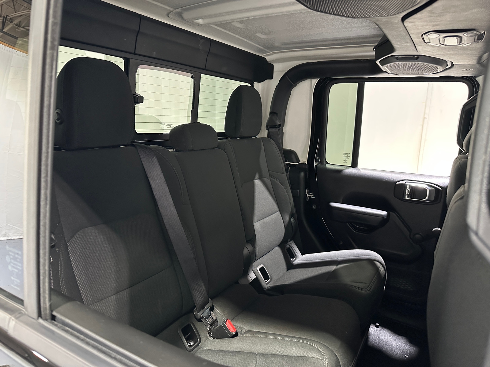 Thumbnail: 2023 Jeep Gladiator - 6