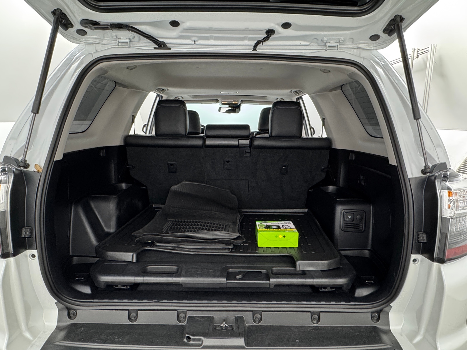 Thumbnail: 2024 Toyota 4Runner - 6