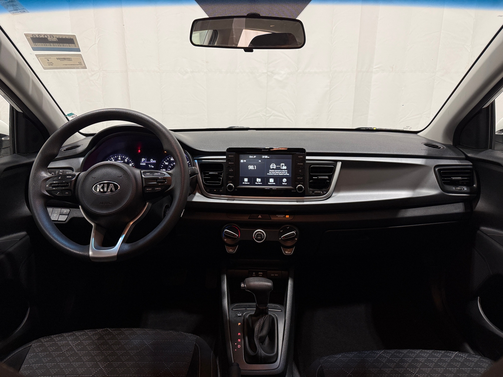 Thumbnail: 2019 Kia Rio - 3