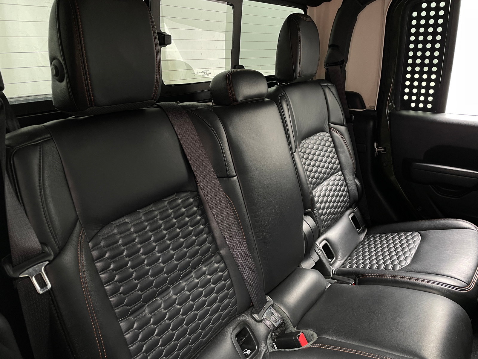 Thumbnail: 2023 Jeep Gladiator - 6