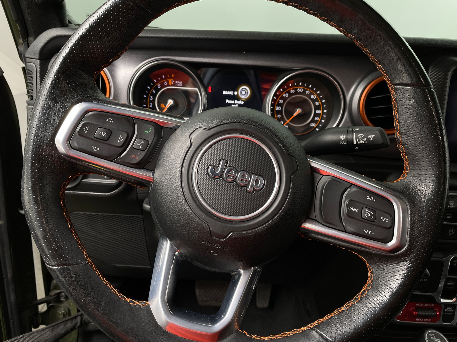 Thumbnail: 2023 Jeep Gladiator - 5