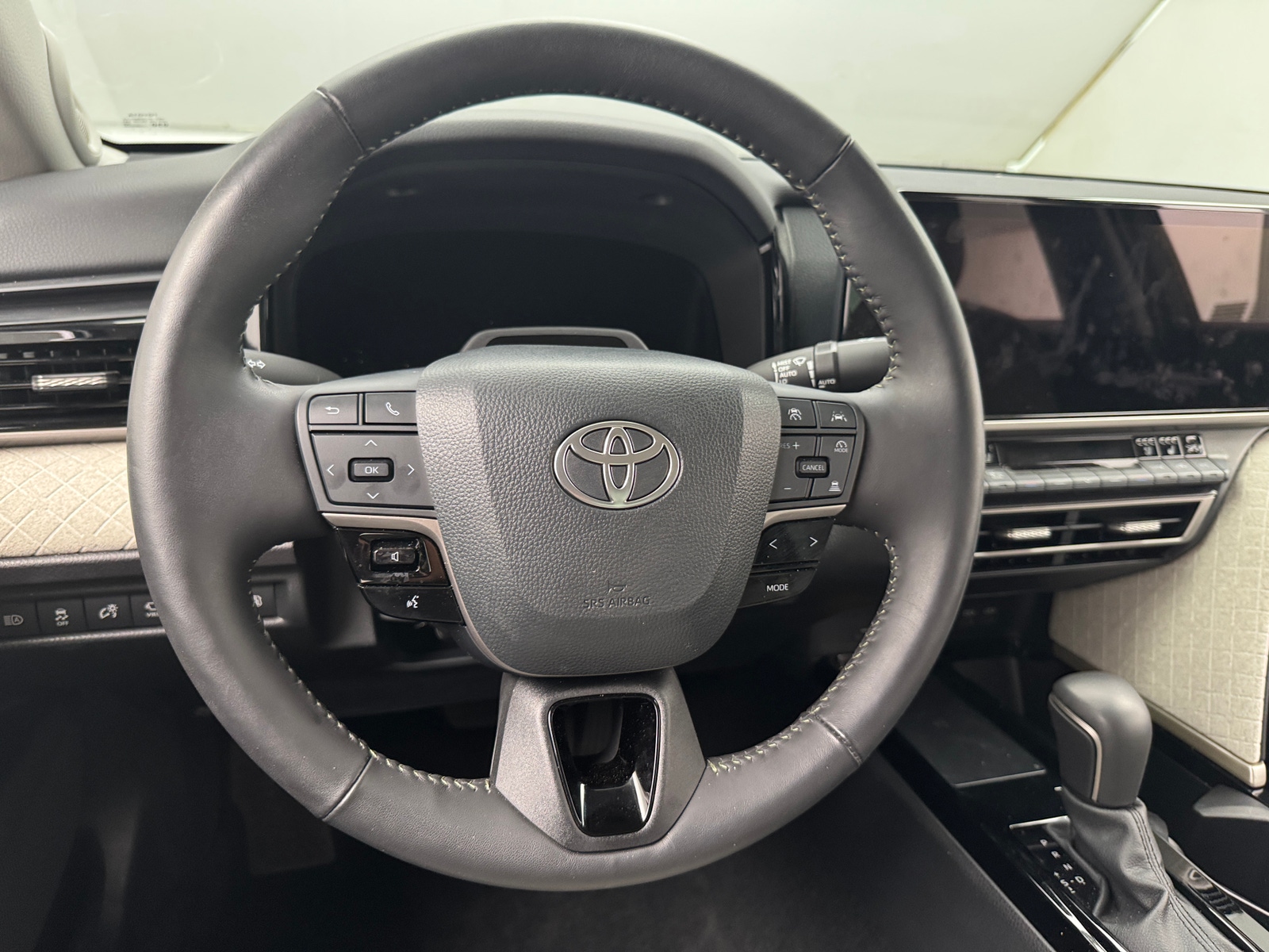 Thumbnail: 2025 Toyota Camry - 4