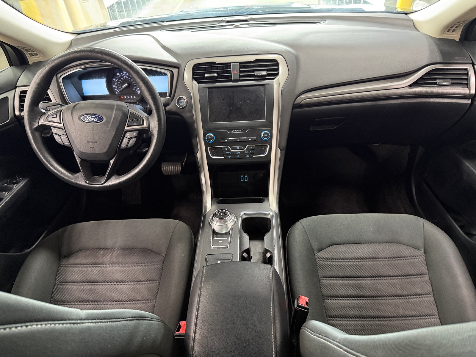 Thumbnail: 2020 Ford Fusion - 3