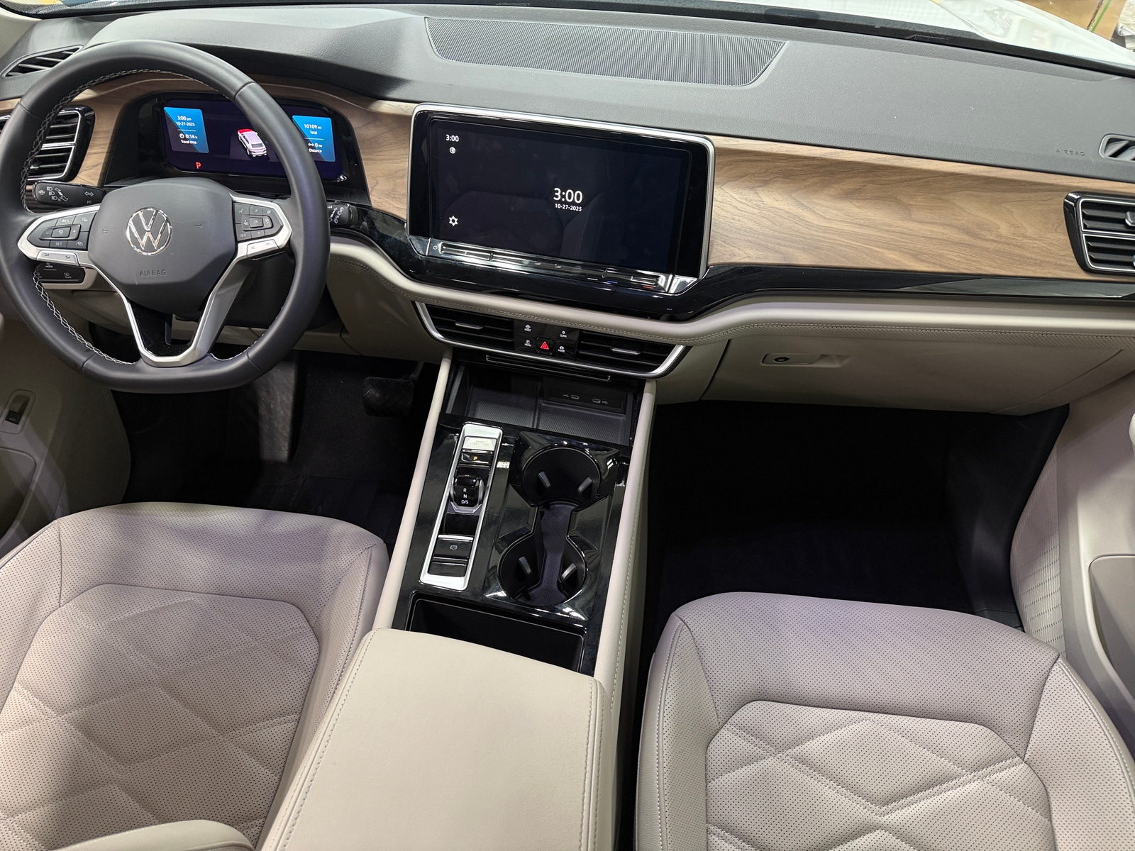 Thumbnail: 2024 Volkswagen Atlas - 2