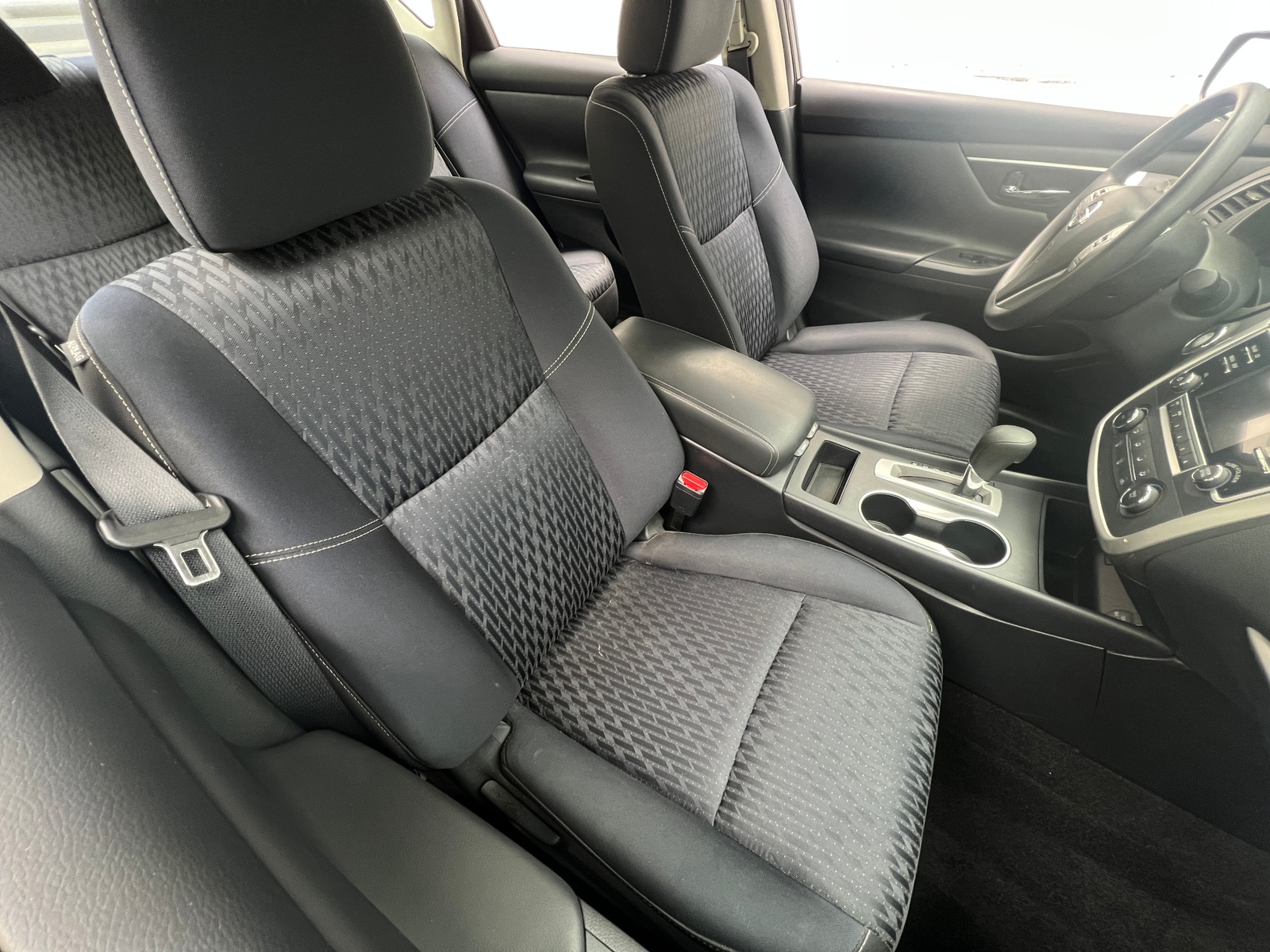 Thumbnail: 2017 Nissan Altima - 2