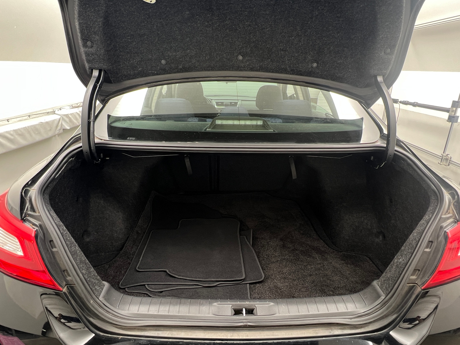 Thumbnail: 2017 Nissan Altima - 7