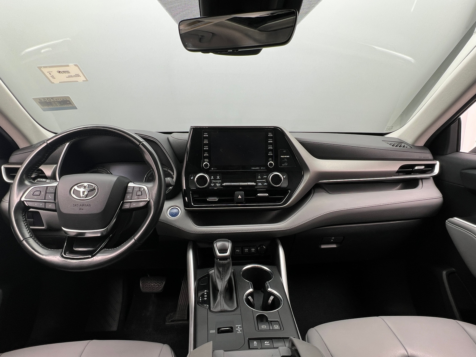 Thumbnail: 2021 Toyota Highlander - 2