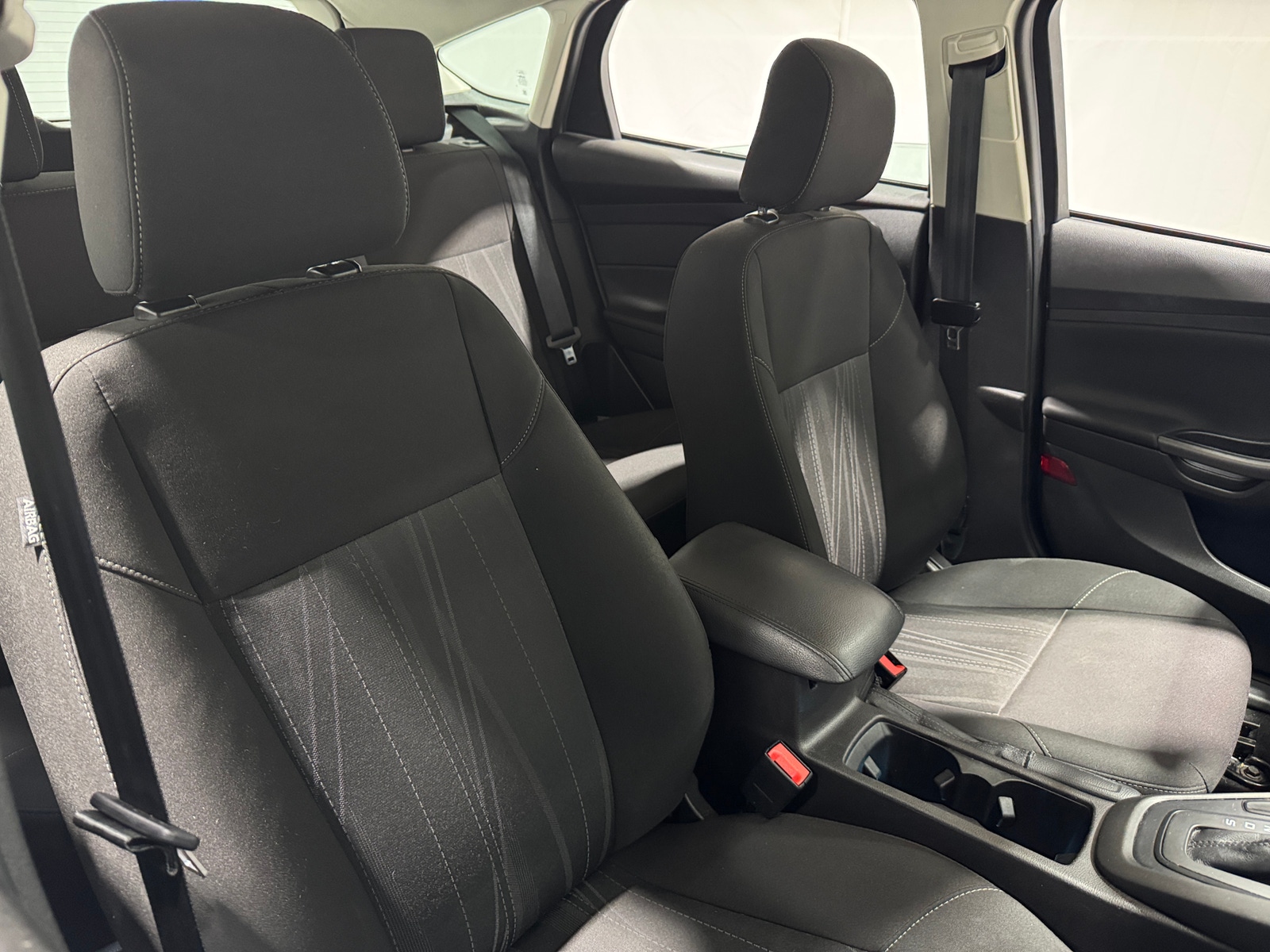 Thumbnail: 2017 Ford Focus - 2