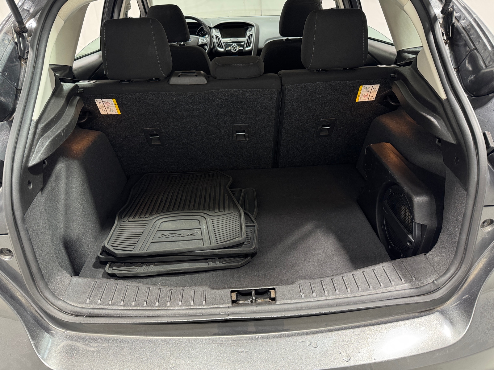 Thumbnail: 2017 Ford Focus - 7