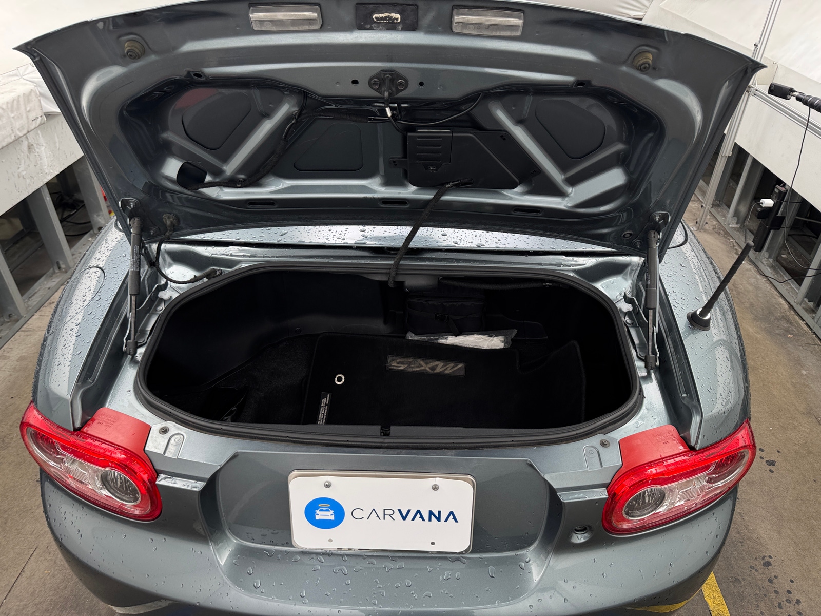 Thumbnail: 2013 Mazda MX-5 Miata - 5