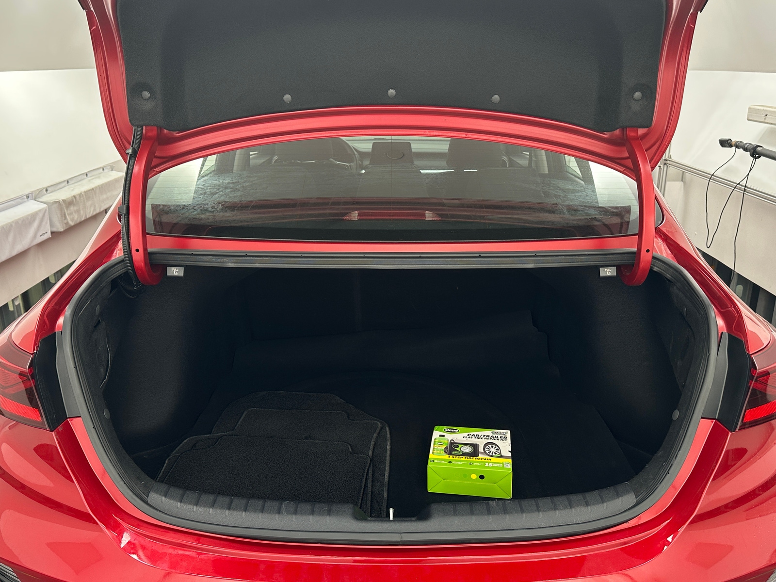 Thumbnail: 2023 Kia Forte - 7