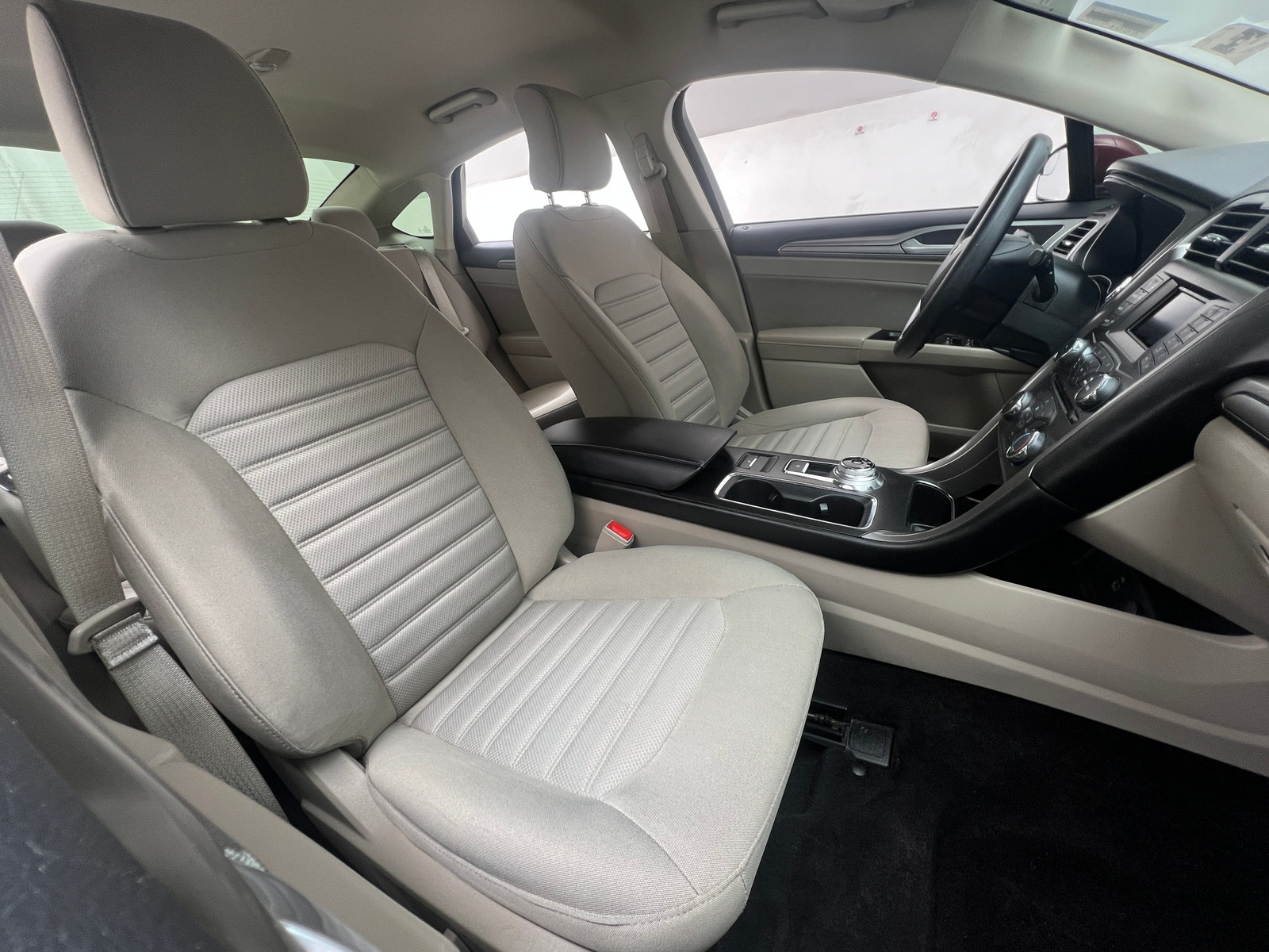 Thumbnail: 2017 Ford Fusion - 2