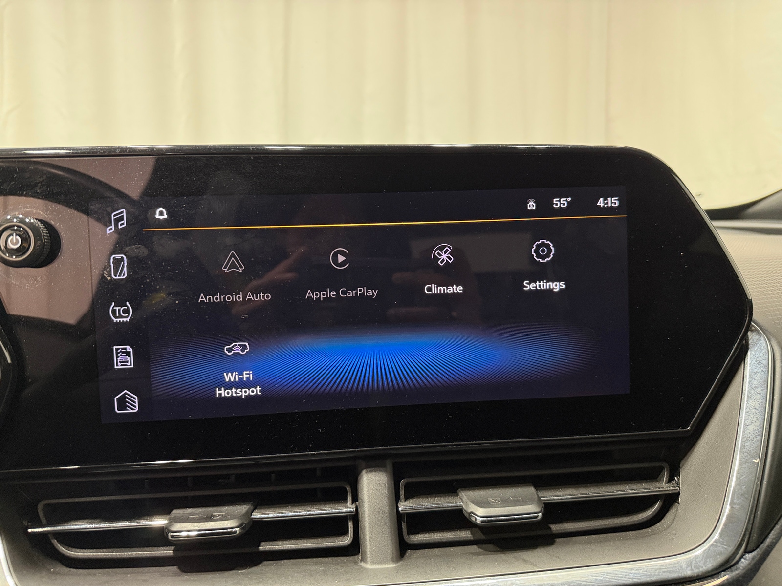 Thumbnail: 2024 Chevrolet Trax - 4