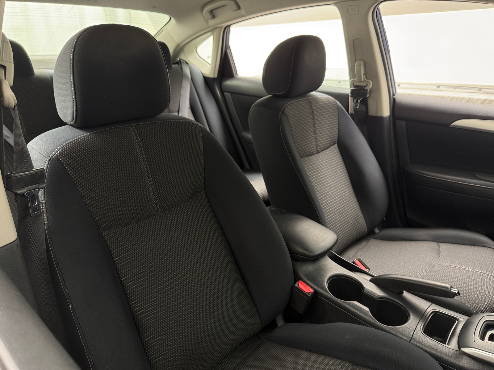 Thumbnail: 2017 Nissan Sentra - 2